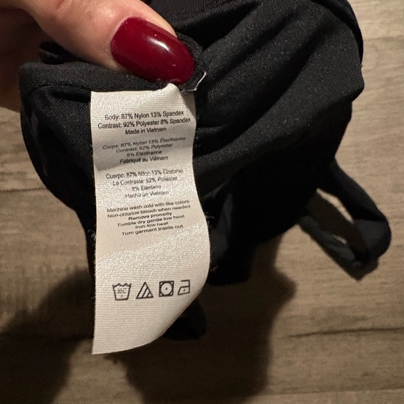 Alo Bra S - Picture 3 of 4